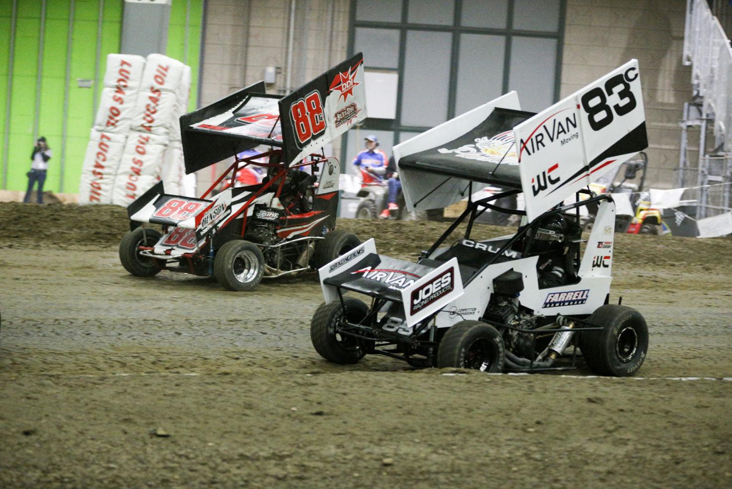 Axsom wins 55lap Outlaw feature at Tulsa Shootout late Saturday