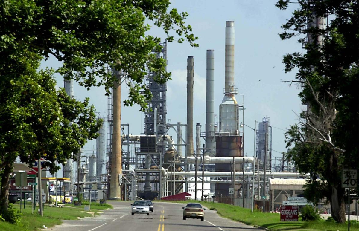 EPA grants financial hardship waiver to Oklahoma refinery owned by