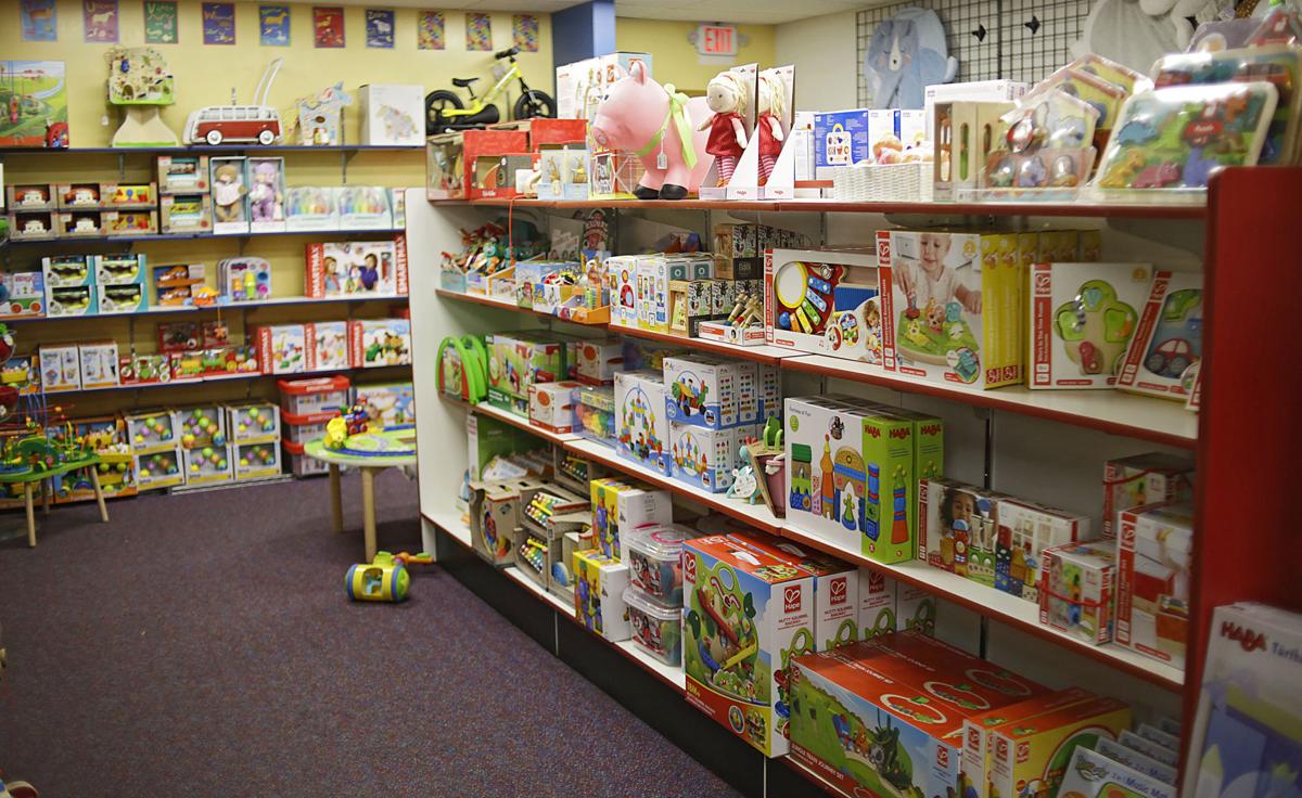 In Post Toys R Us Era Tulsa Shoppers May Explore Independent Stores For These Toys Lifestyles Tulsaworld Com