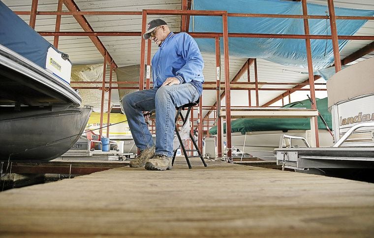 Frank Linzy, former MLB pitcher, is happy just to stay at home