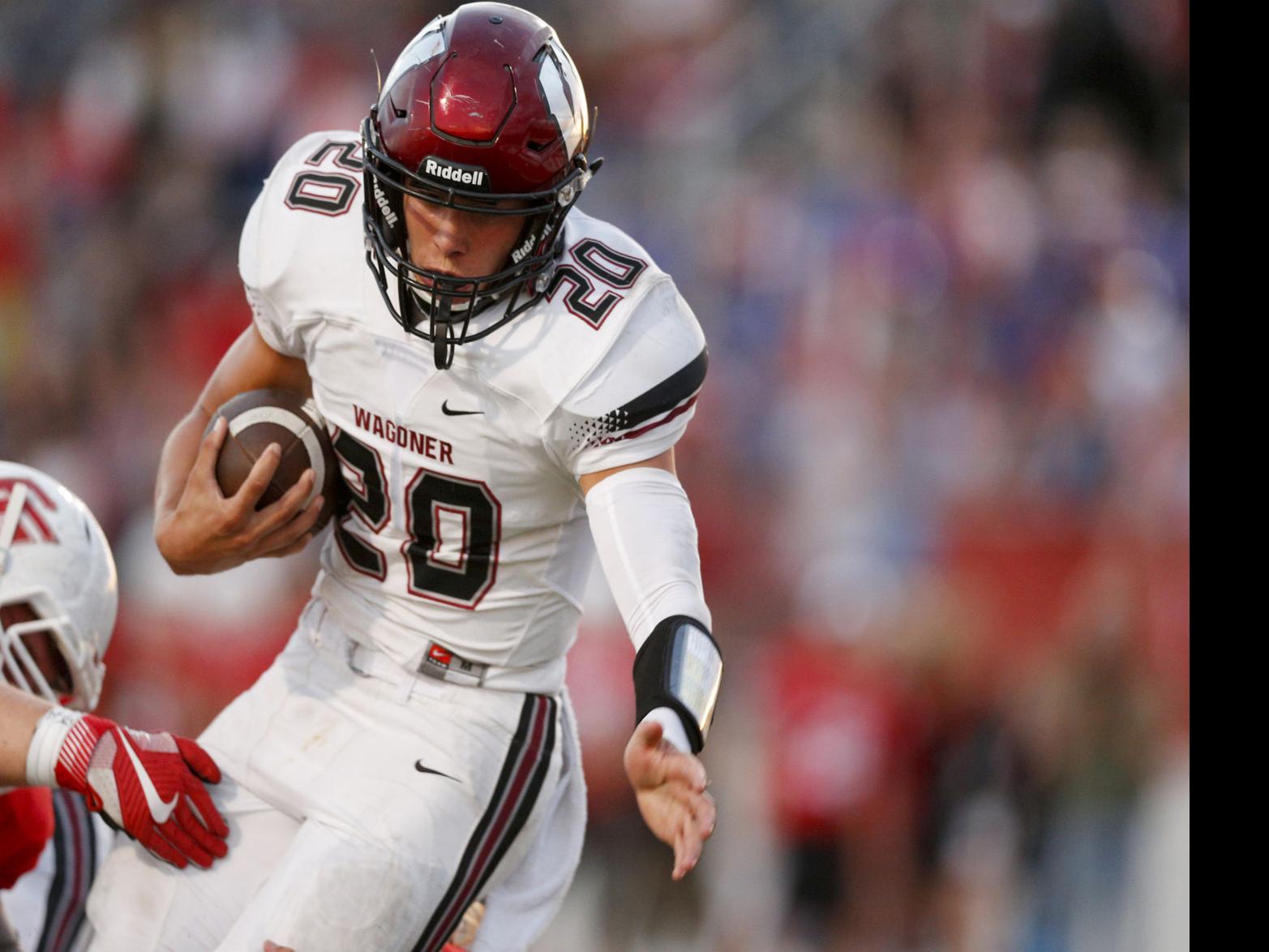 High School Football Wagoner S Malcolm Rodriguez Receives First D