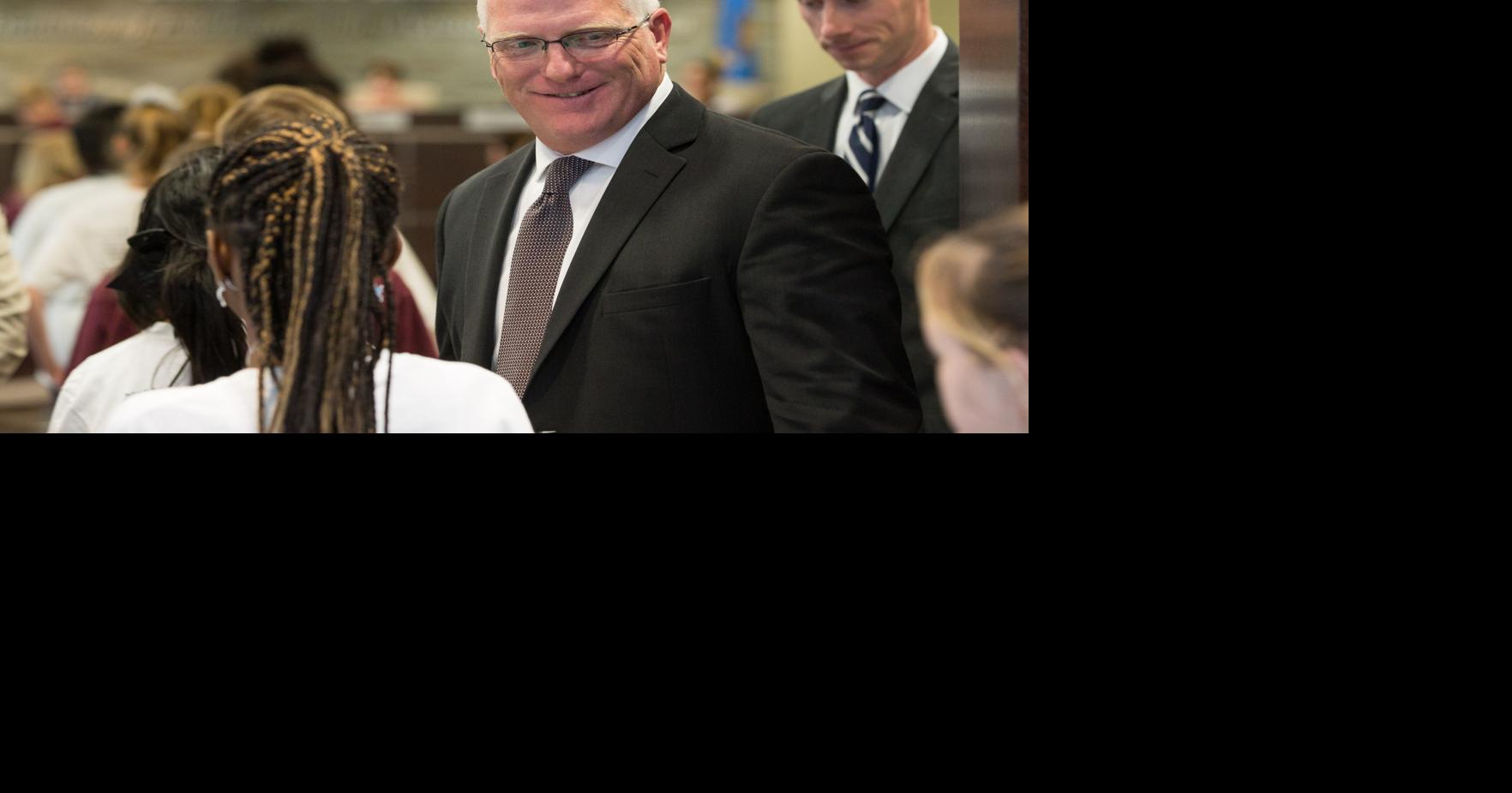 Bill Haisten: In an understated coronation, Keith Riggs takes over at Jenks