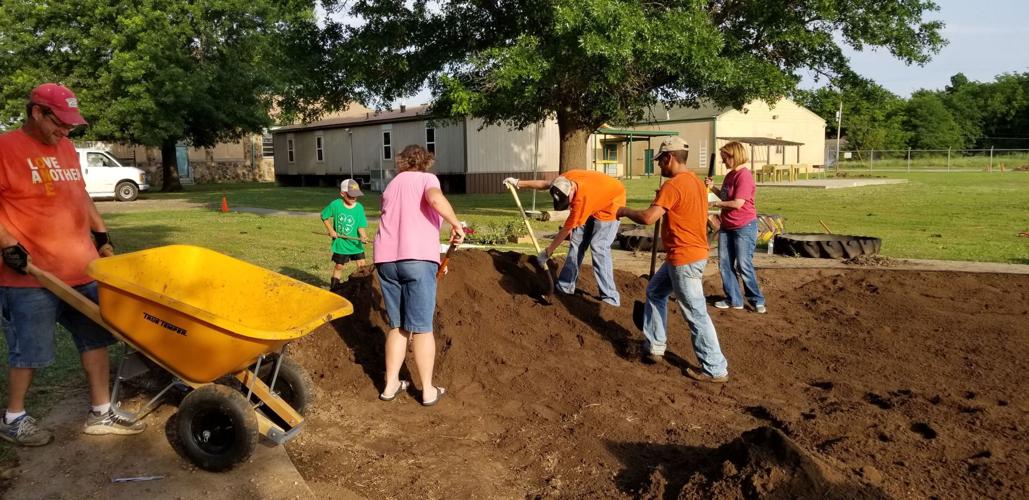 2018-08-29 wcat-Brighter Futures garden