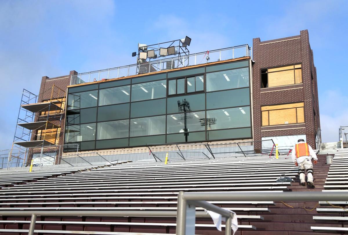 Photo gallery A look at Jenks' opening football practice