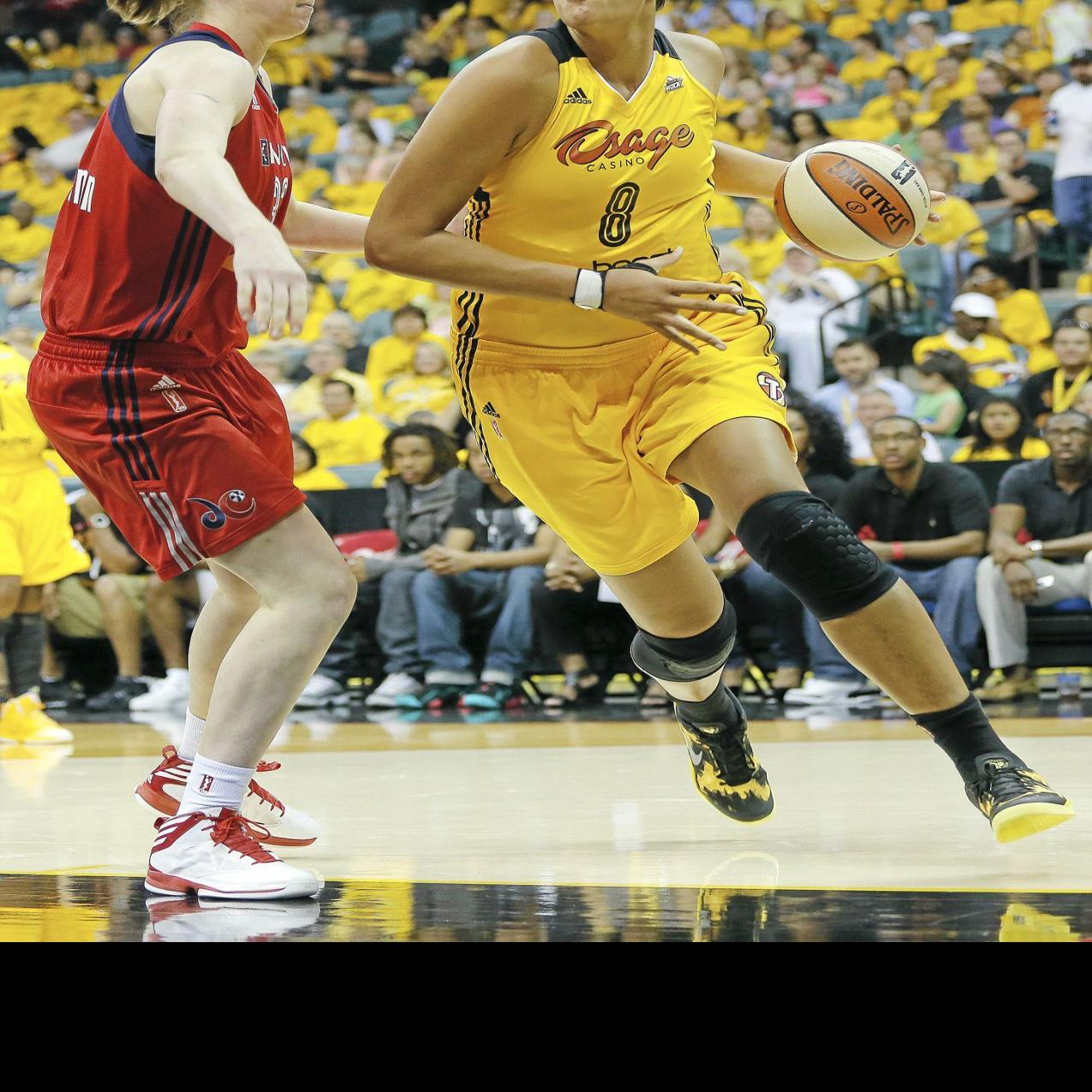Video Former Tulsa Shock Center Liz Cambage Suspended After Hit In China Game Shock Tulsaworld Com