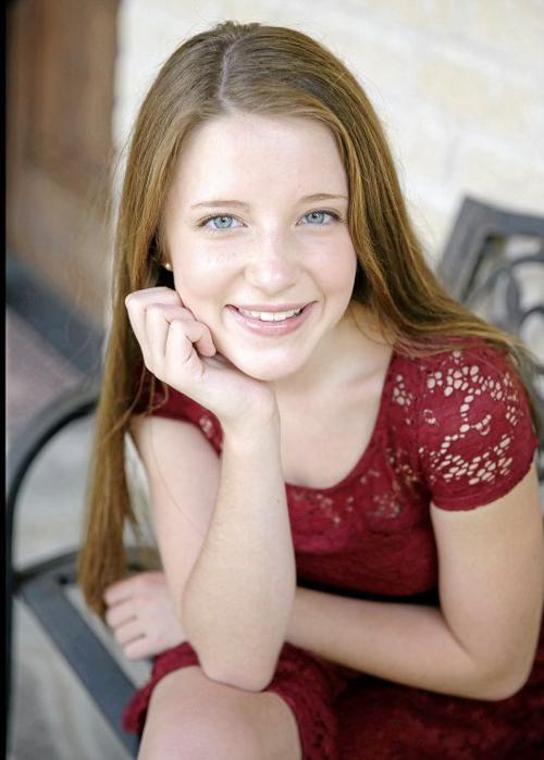 Actress Samantha Isler comes home to lead Tulsa parade ...