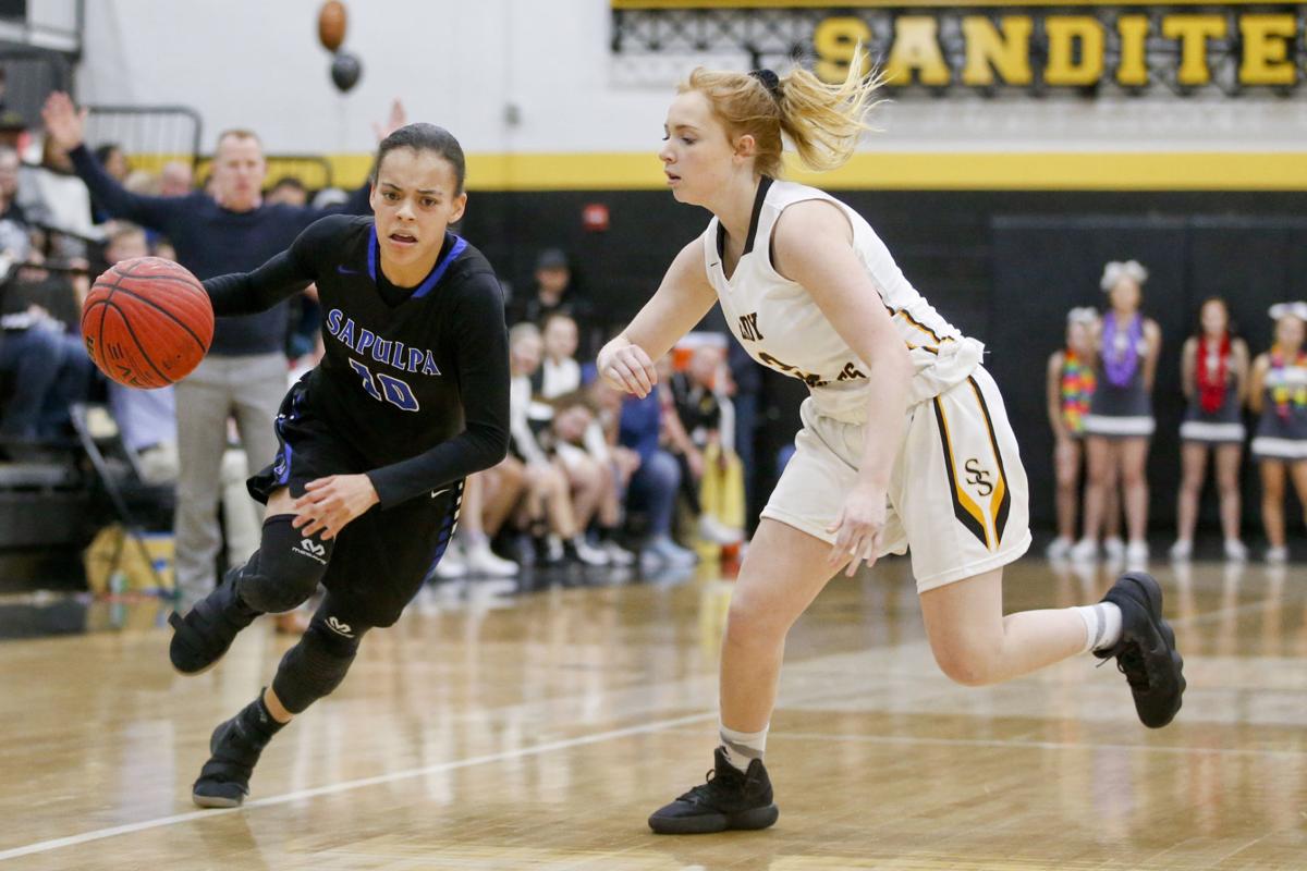High School Basketball Dement Scores 25 As Sapulpa Girls Take
