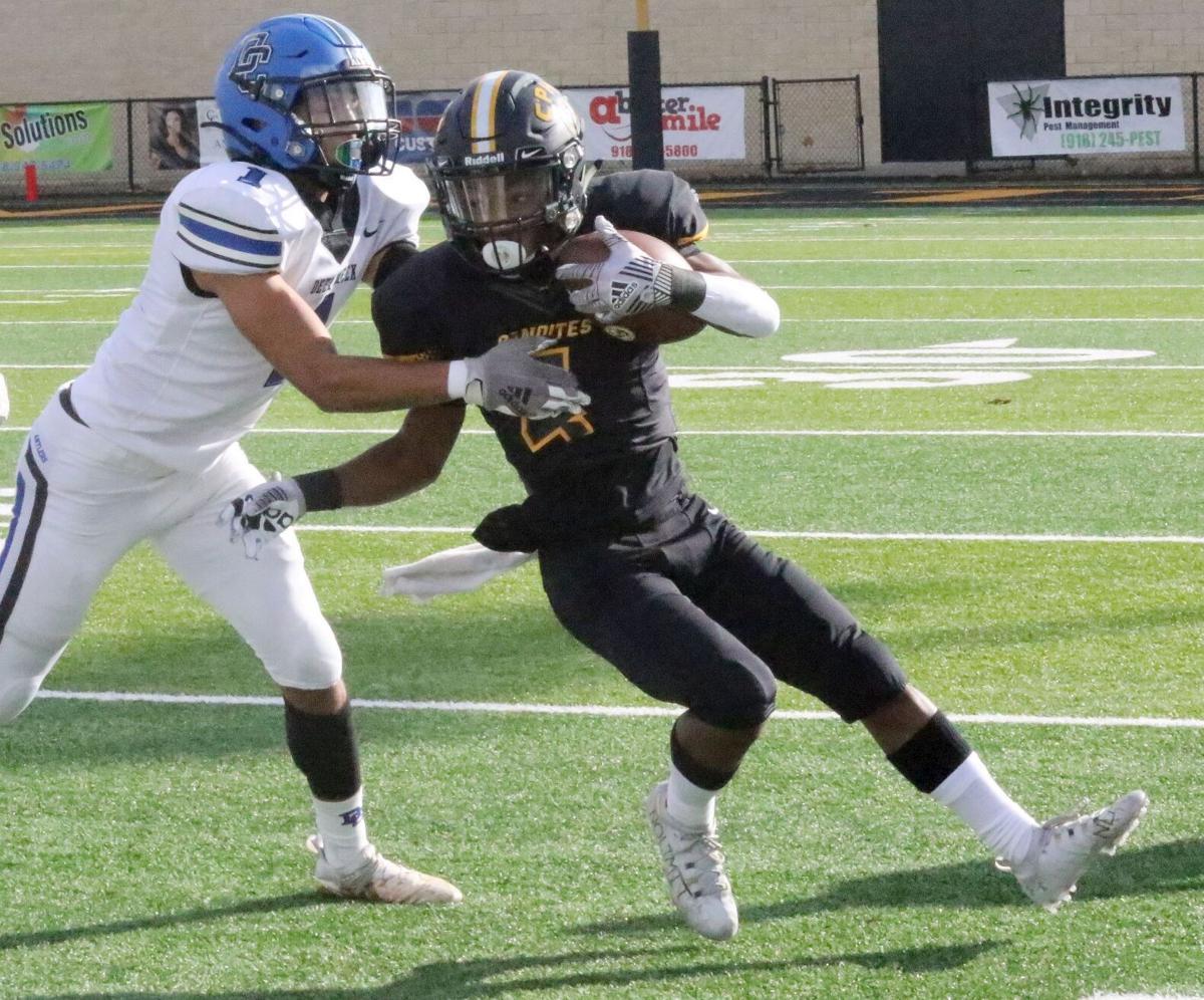 High School Football Week 11 Sand Springs Hangs On To Topple Edmond Deer Creek Ok Preps Extra Tulsaworld Com