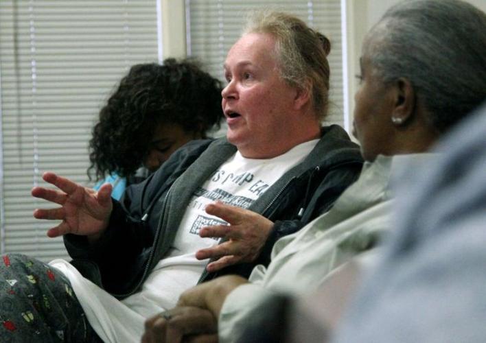 Fairmont apartments residents meet, discuss problems and progress