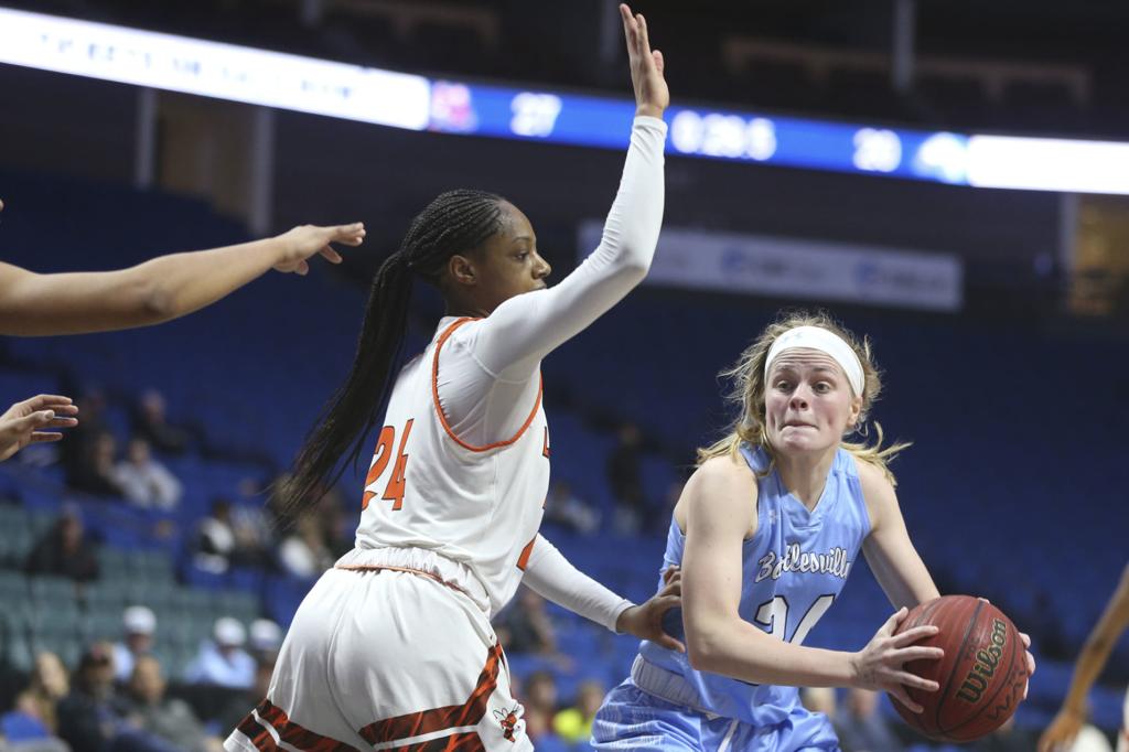 Girls Basketball Weekly Update With Holly Kersgieter Gabby