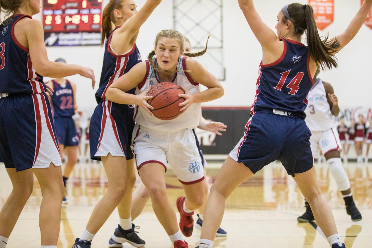High School Basketball Holland Hall Sweeps Cascia Hall In Class