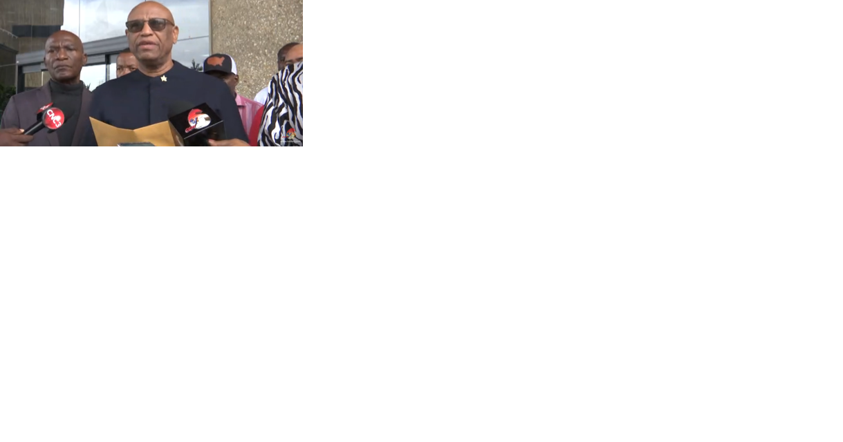 TRADE UNIONS DELIVER LETTER TO IMBERT - Vimarsana News