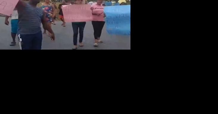 UPPER CUNAPO RESIDENTS PROTEST FOR WATER - Vimarsana News