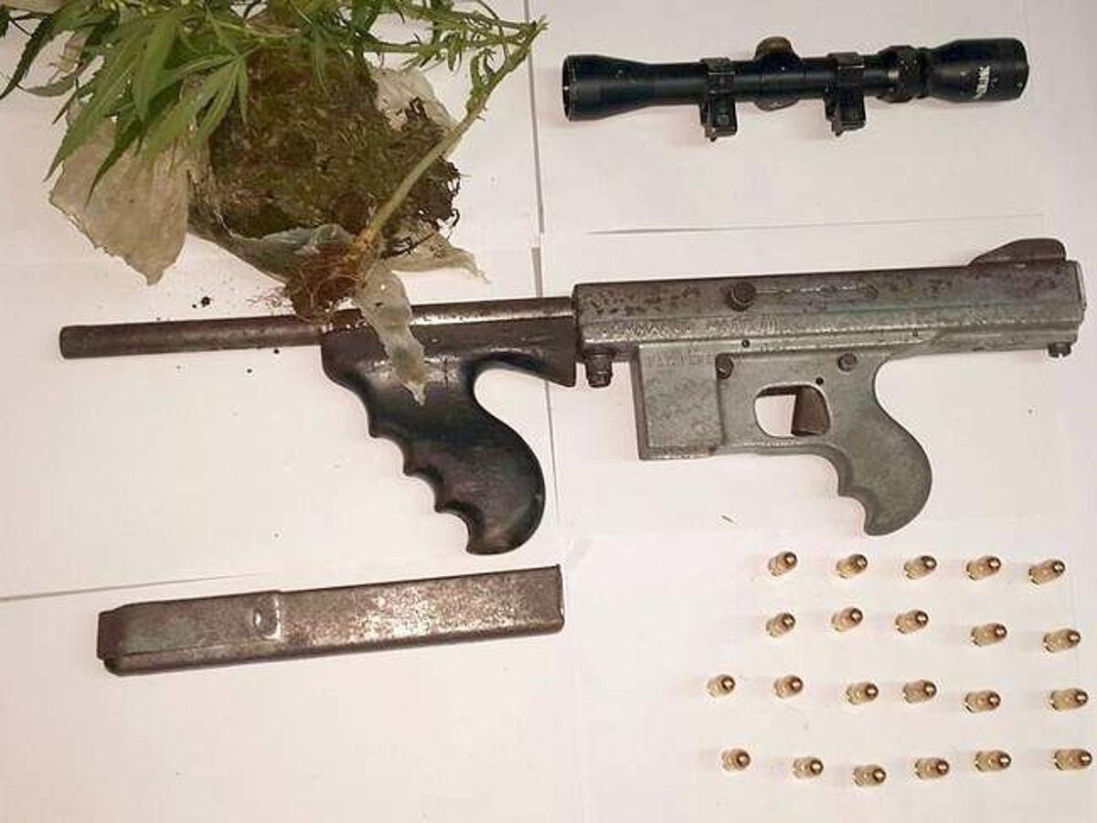Guns Drugs Seized In Morvant Local News Tv6tnt Com