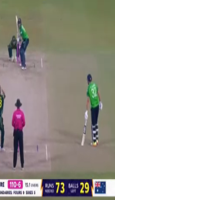 AUSTRALIA CRUSH IRELAND