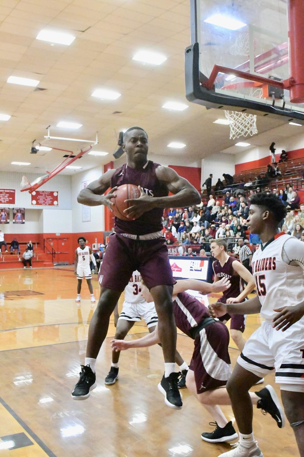 Tyler Lee Defends Home Court With 58 40 Win Over Whitehouse High