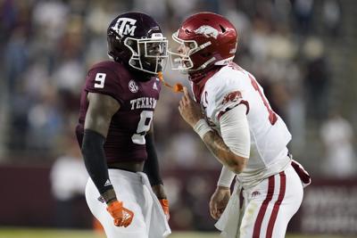 Mond Leads No 8 Texas A M To 42 31 Win Over Arkansas Sports Tylerpaper Com