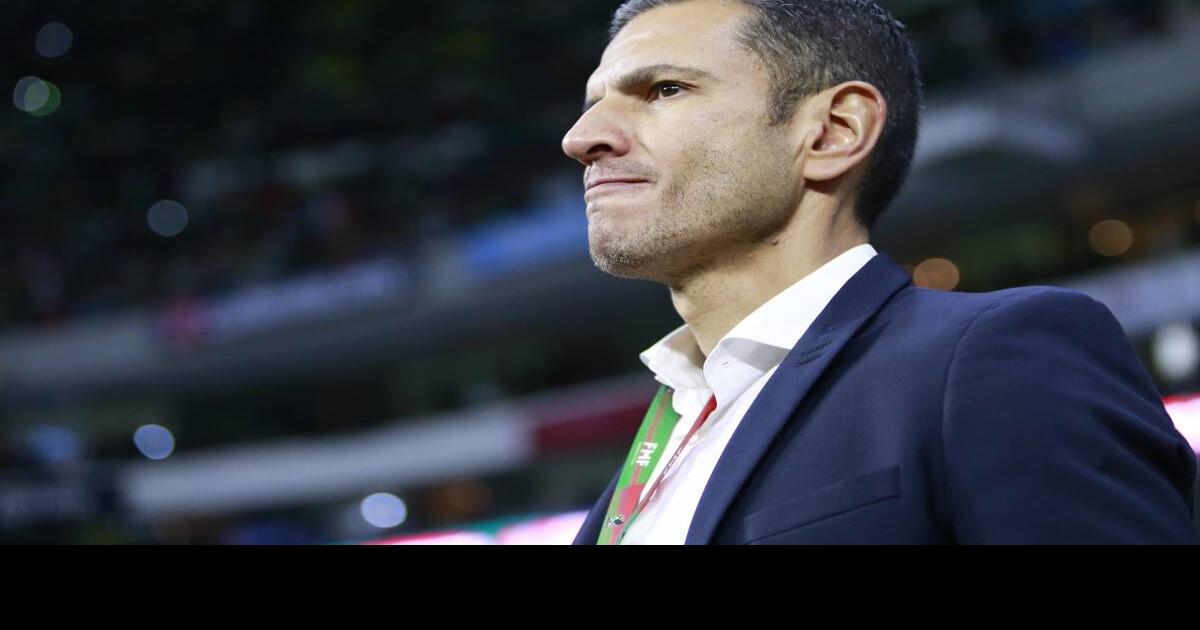 Tata Martino recibe 'ATAQUE' de estrellas del Tri y Jaime Lozano lo APOYA