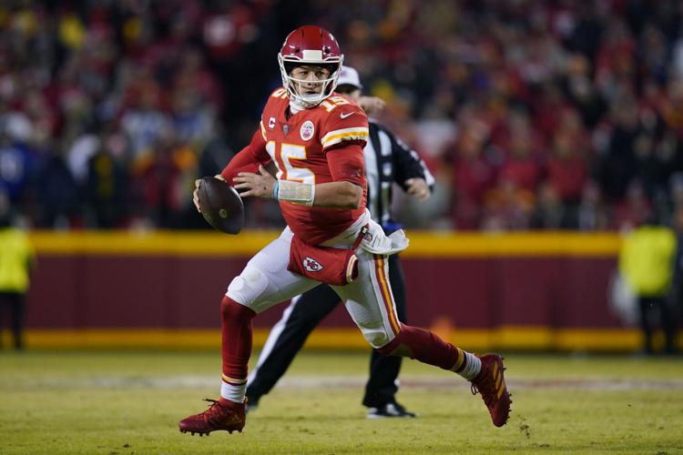 Chiefs QB Mahomes: 'Growing pains' don't excuse offense's struggles