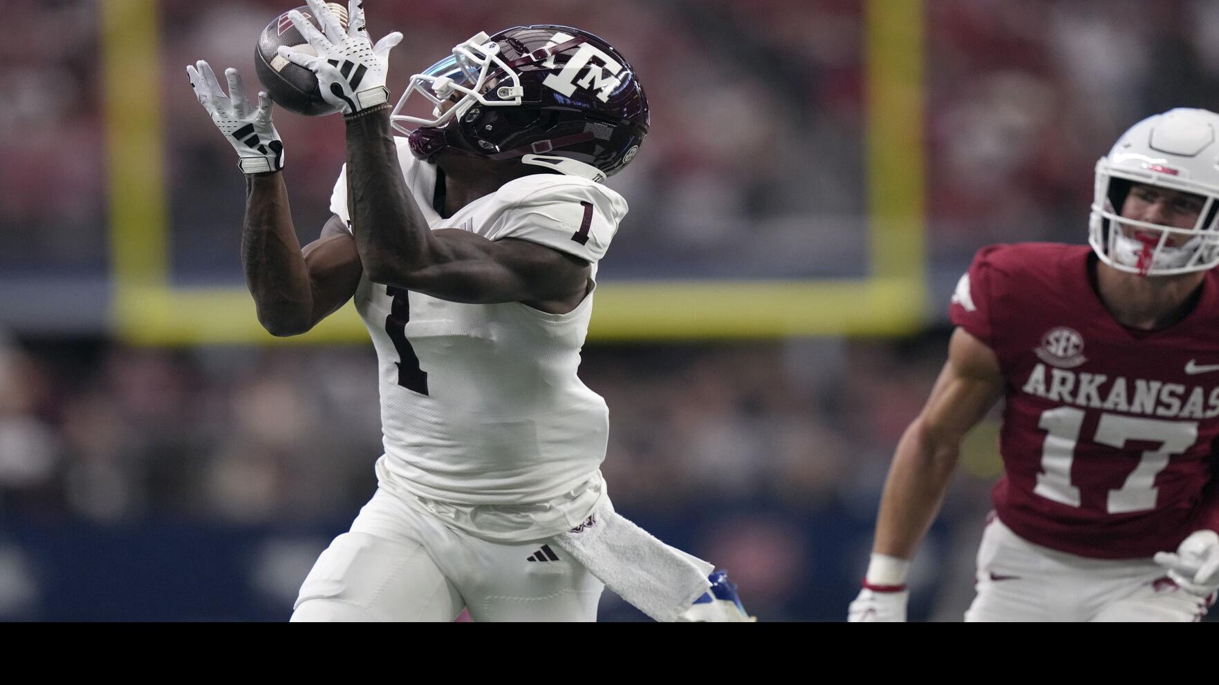 Max Johnson throws 2 TD passes for Texas A&M in 34-22 win as