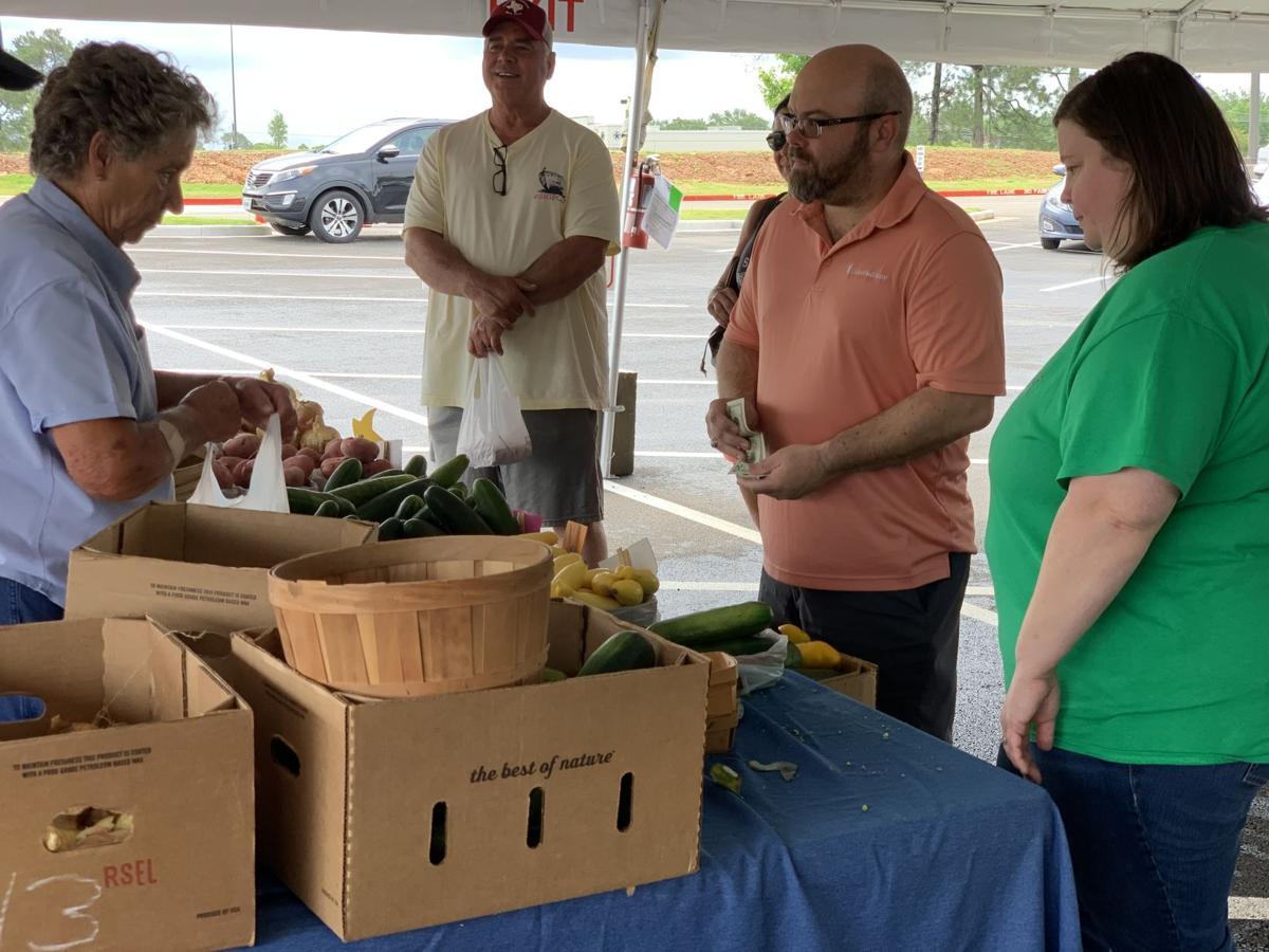 Tyler Farmers Market Begins Season With Fresh Local Produce Community Support Local News Tylerpaper Com