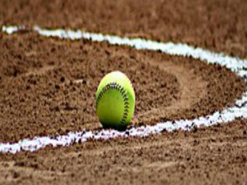 Seventh-Inning Rally Falls Short in Alabama Softball Loss at Texas