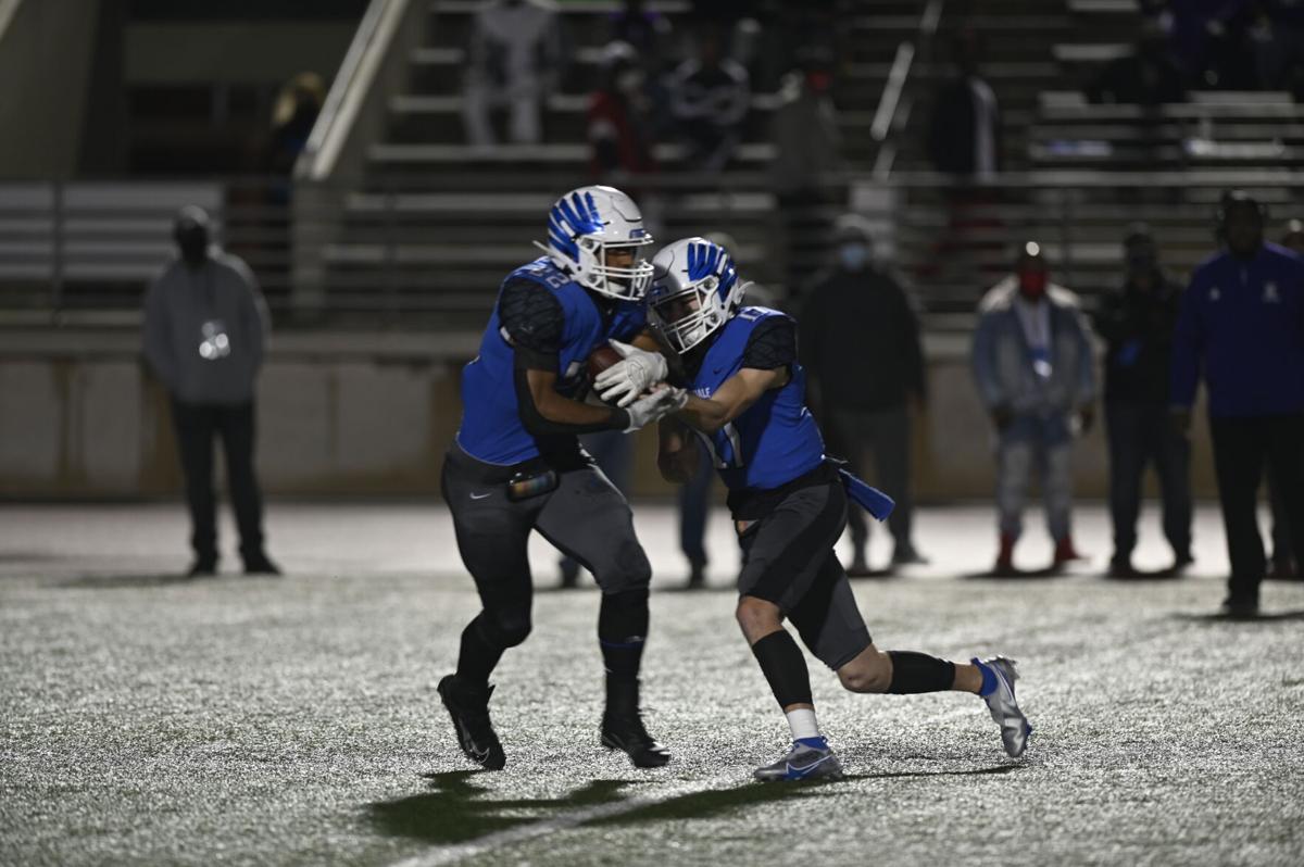 All Love in Lindale Eagles headed to first state championship game