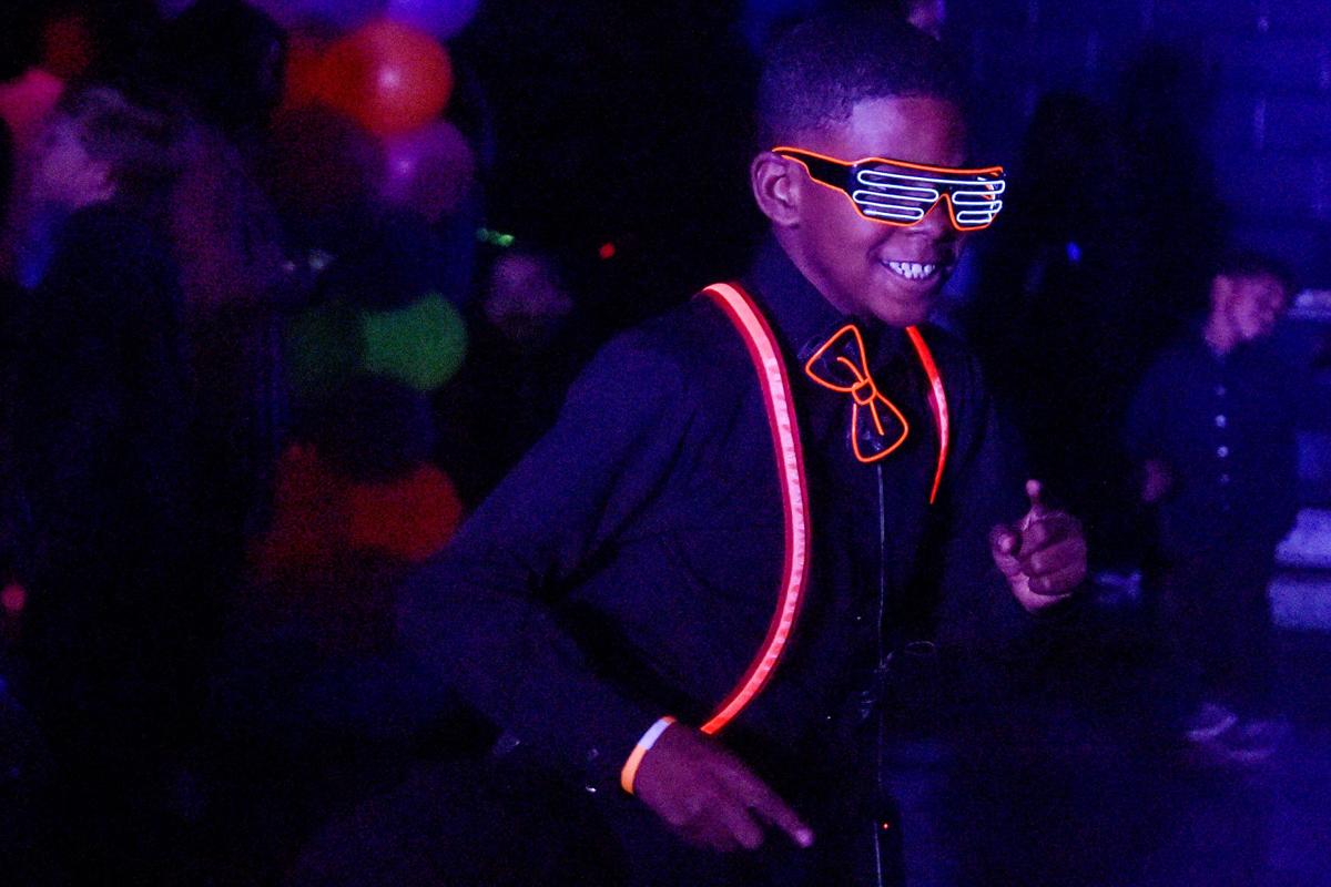 Valentine S Day Dances Fuel Family Fun At Glass Recreation Center Local News Tylerpaper Com