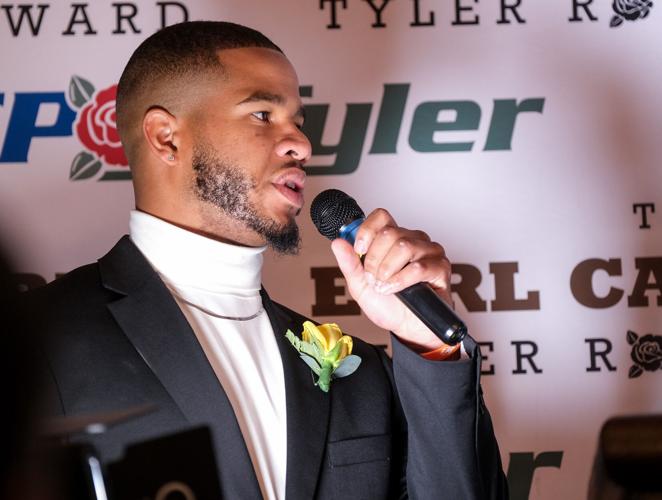 Earl Campbell Tyler Rose Award