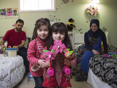 Canadians Taking In Syrian Refugees World Tylerpaper Com