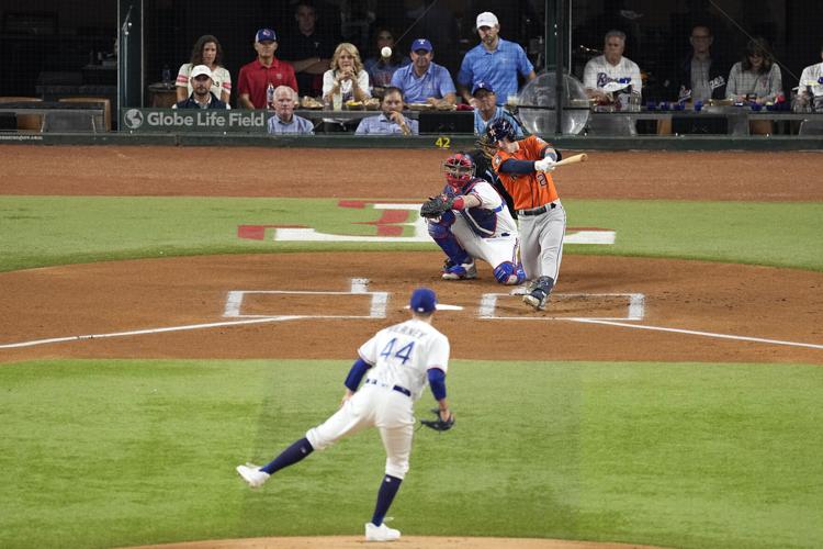 Two weekends of college baseball added to Globe Life Field next