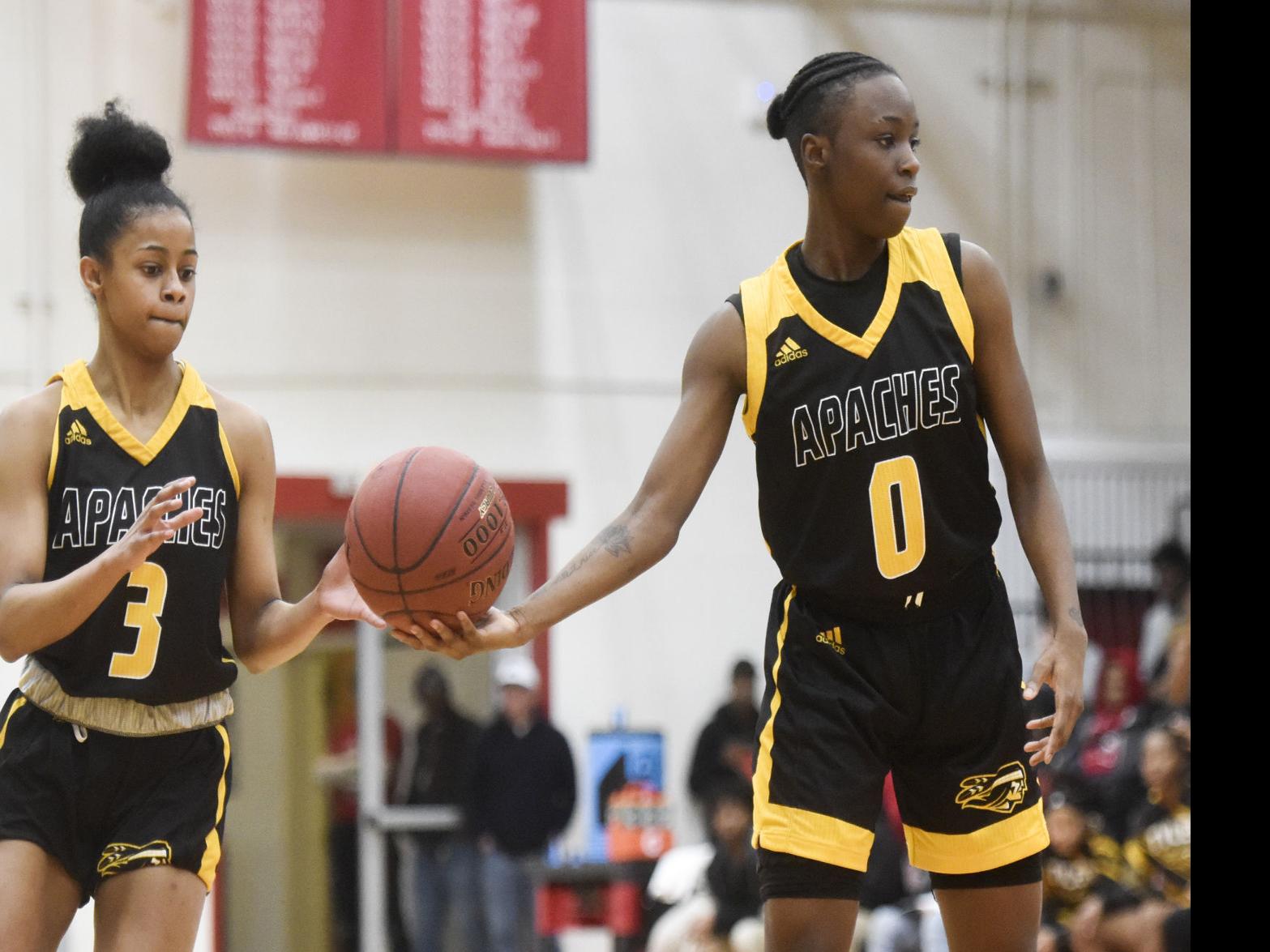 Juco Basketball Region Xiv Title On Line When No 12 Apache