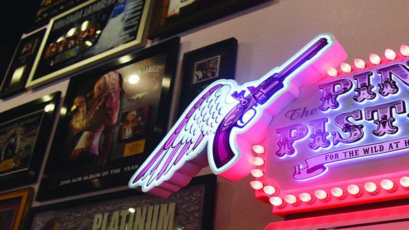 Miranda Lambert S New Pink Pistol Location And Development Of Love