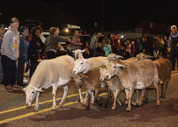 Bullard turns into a snowy Whoville with Grinchthemed parade and