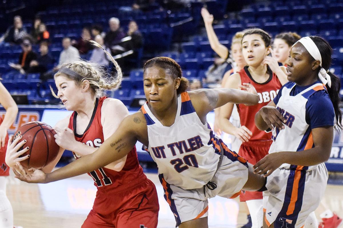Ut Tyler Sweeps Sul Ross State In Basketball Doubleheader