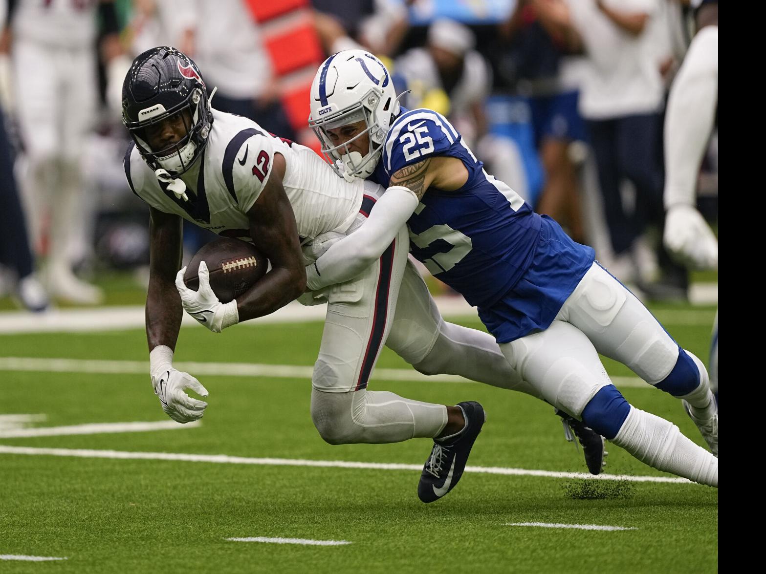 Texans offense improves, but defense struggles in loss to Colts