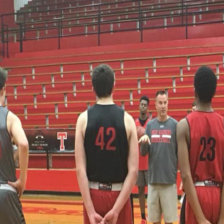 Tyler Lee Red Raiders Tip Off Basketball Practice With Midnight