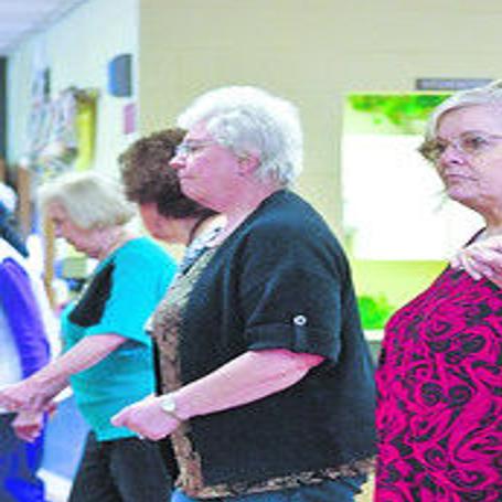 Dance classes at Tyler Senior Center offer therapy, exercise | Local News |  