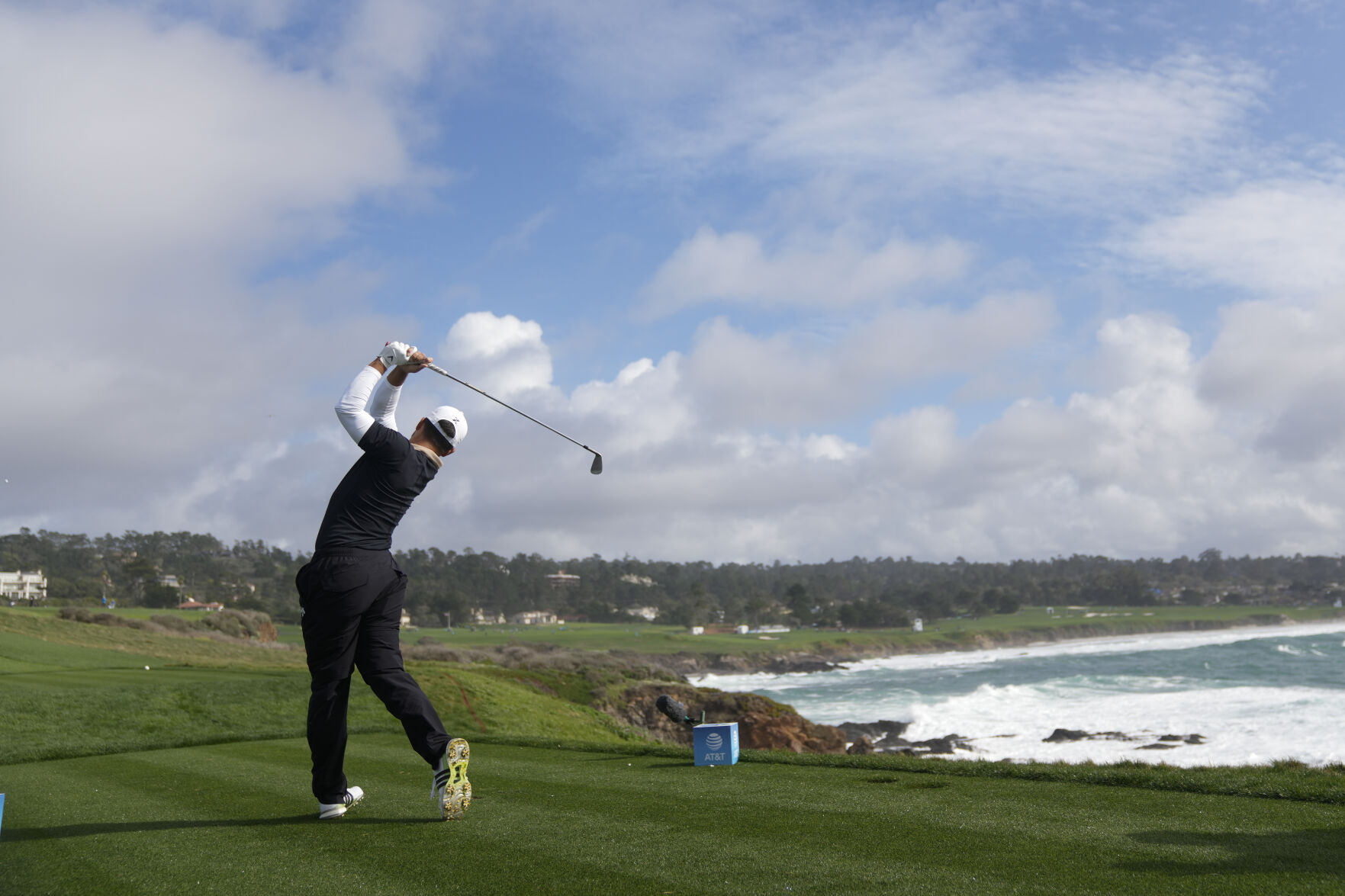 Pebble beach golf online today