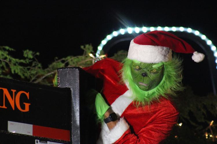 PHOTOS 2024 Rose City Christmas Parade Local News