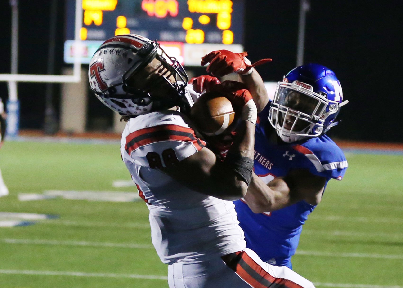 district landes football