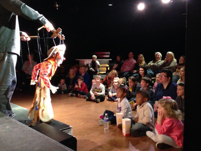 Go Do Le Theatre De Marionette Set For Shows In Tyler Arts And Entertainment Tylerpaper Com