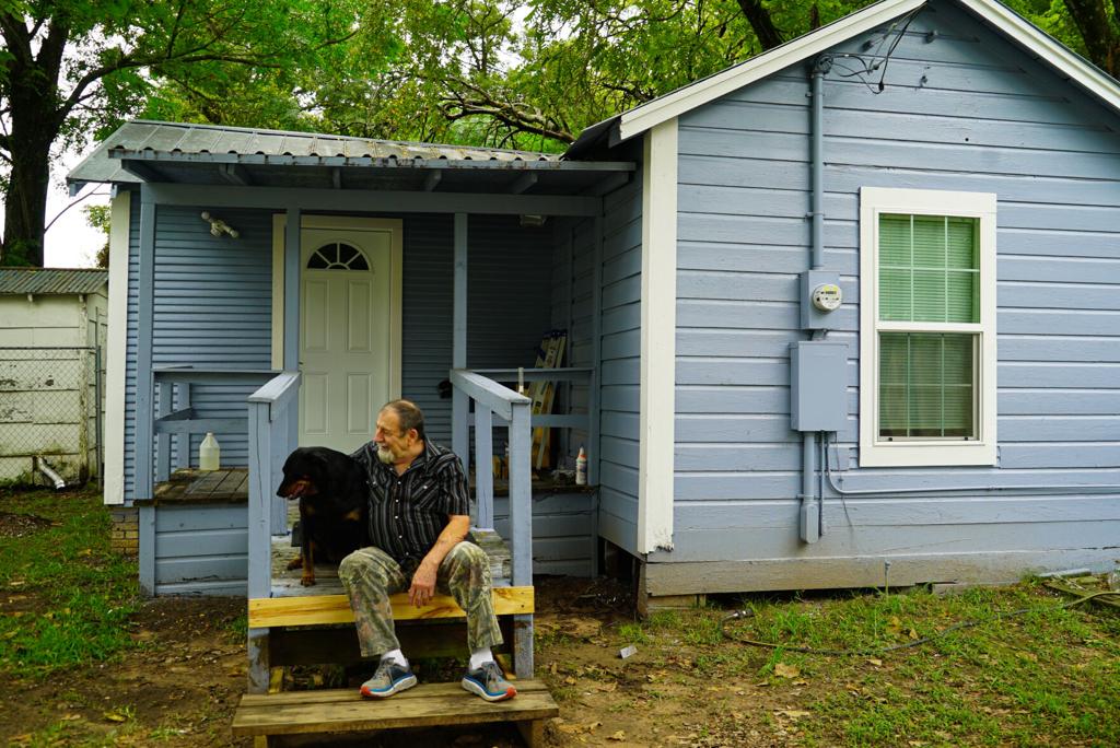 Pandemic Or No Rehabitat For Humanity Continues To Aid Area Veterans With Home Repairs News Tylerpaper Com