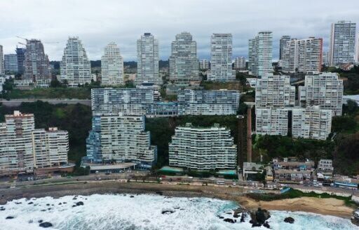 Sinkholes threaten luxury property in Chile's resort city | National ...