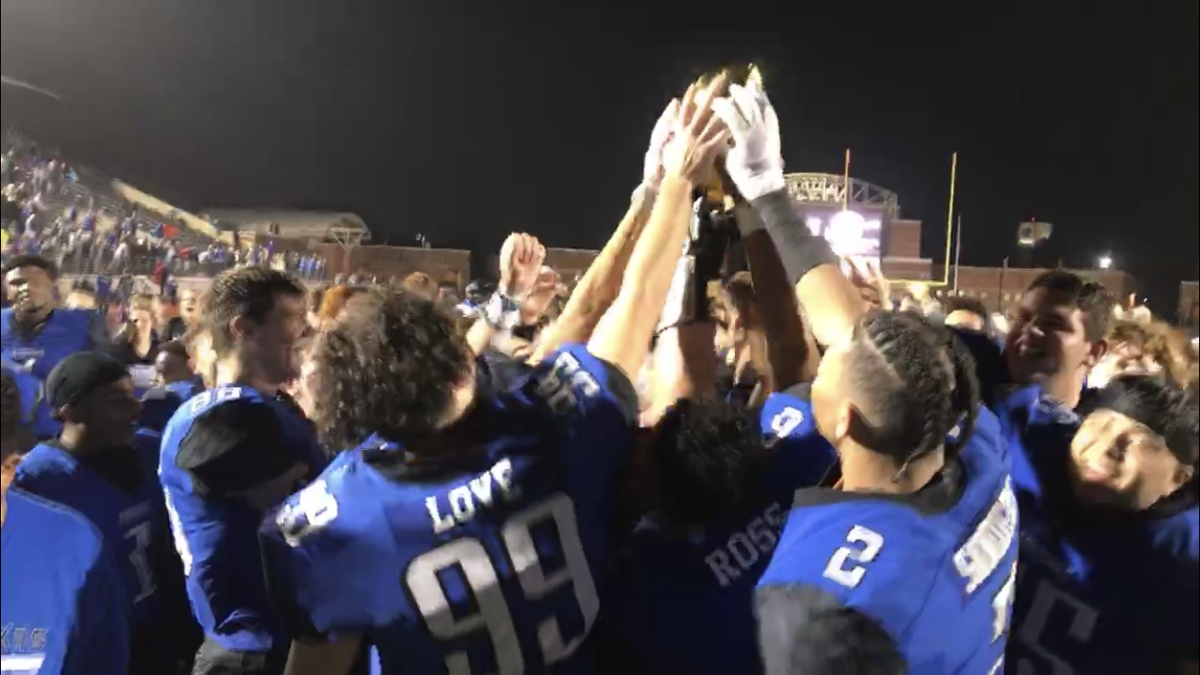 All Love in Lindale Eagles headed to first state championship game