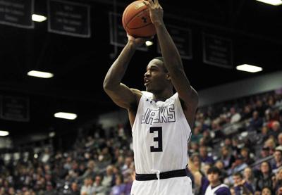 Sfa Hits Big Shots In 2nd Half To Turn Back Abilene Christian 71