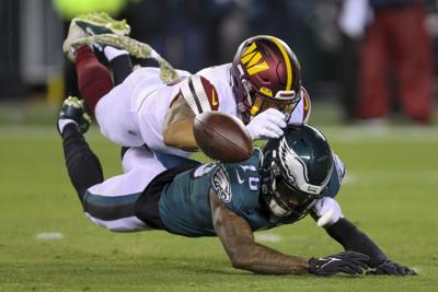 Eagles-Commanders analysis: Costly fumbles, questionable calls, shaky  defense lead to Birds' first loss