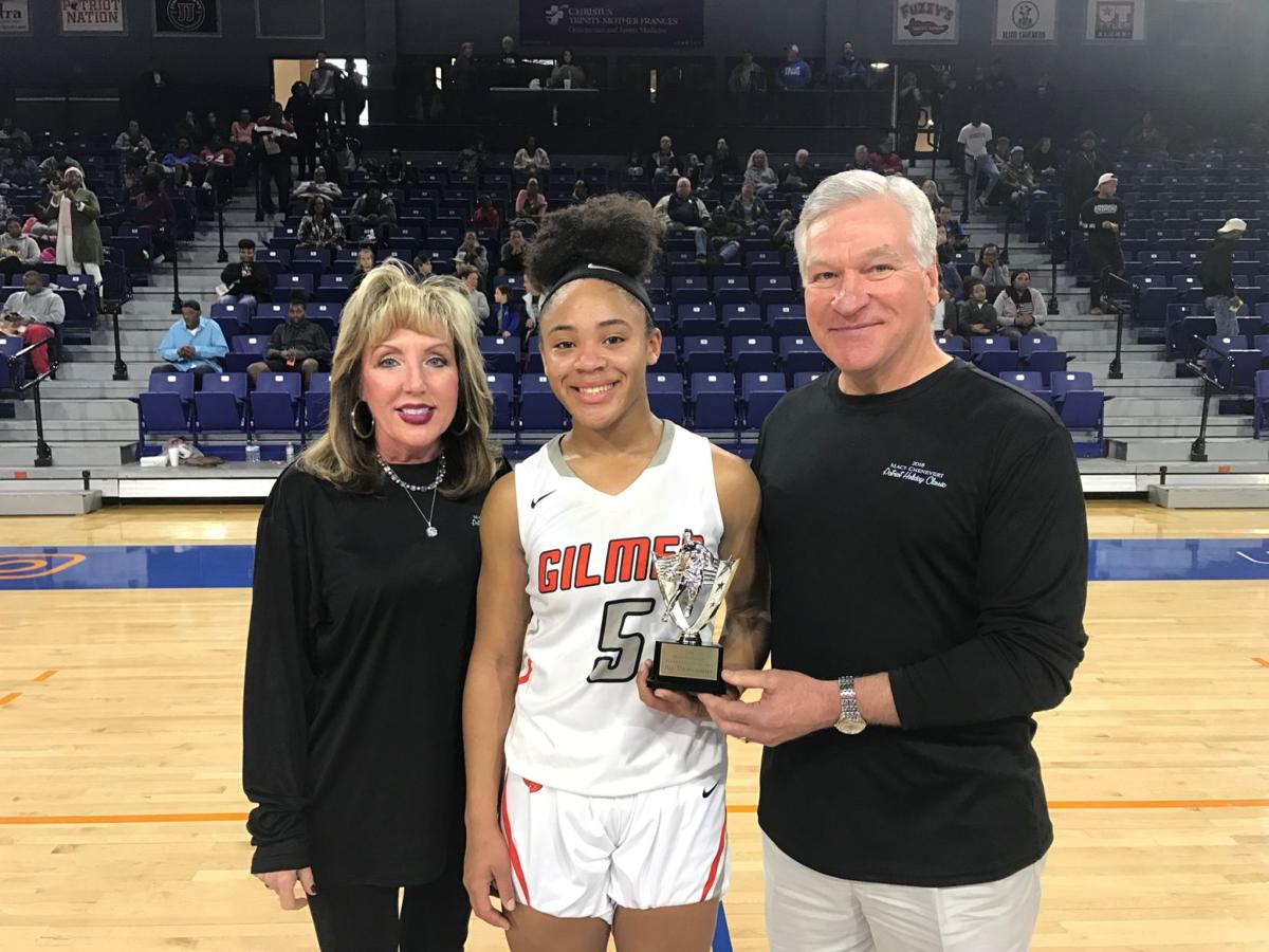 Longview S Meshia Shead A Gilmer Transfer Signs To Play