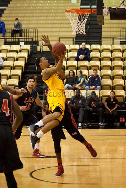 Shaw Jones Lead Apaches By Rebels Sports Tylerpaper Com