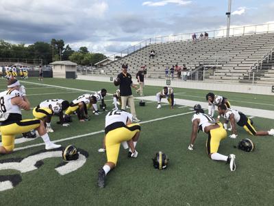 TJC Football: Kilgore takes 35-10 win over Apaches | College | tylerpaper.com